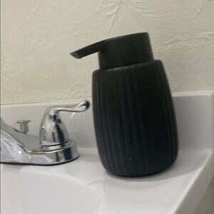 Elegant Black Soap Dispenser